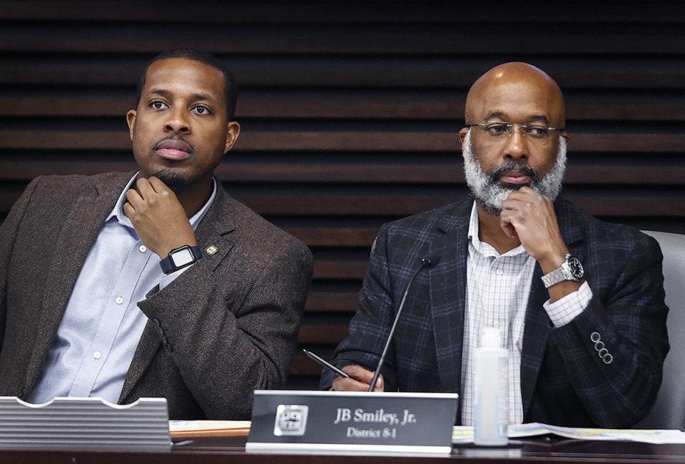 <strong>Memphis City Council members JB Smiley (left) and Martavius D. Jones (right) attend redistricting committee a meeting to consider further changes in district lines Dec. 13, 2022.</strong> (Mark Weber/The Daily Memphian file)