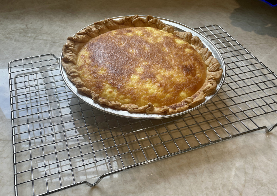 <strong>A good judge of when the Seessel&rsquo;s lemon butter pie is done is when the light brown color extends to the edges of the pie. Yellow spots are perfectly fine.</strong> (Jennifer Biggs/The Daily Memphian)