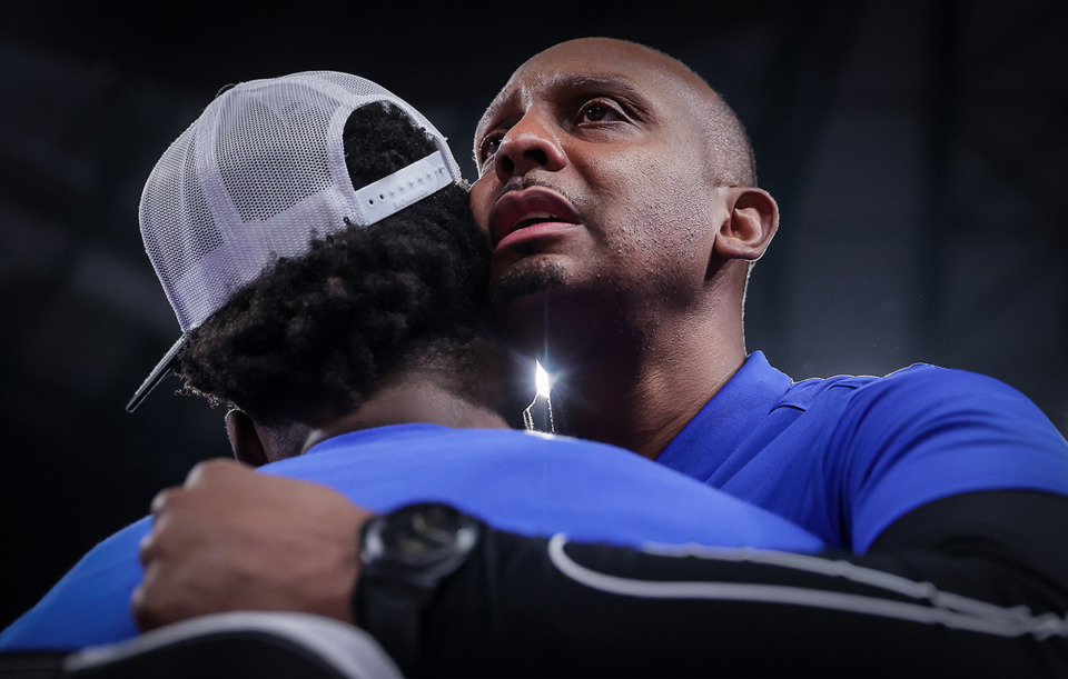 <strong>University of Memphis coach Penny Hardaway hugs his players after winning the AAC Championship Game against the University of Houston March 11, 2023.</strong> (Patrick Lantrip/The Daily Memphian)