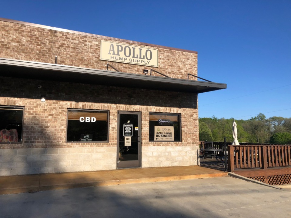 <p class="x_MsoNormal"><strong>Jeff&nbsp;Hobbs, who owns Apollo Hemp Supply in Hernando, wants to move his CBD business elsewhere so that he can open a medical dispensary in the same space.</strong> (Beth Sullivan/The Daily Memphian)