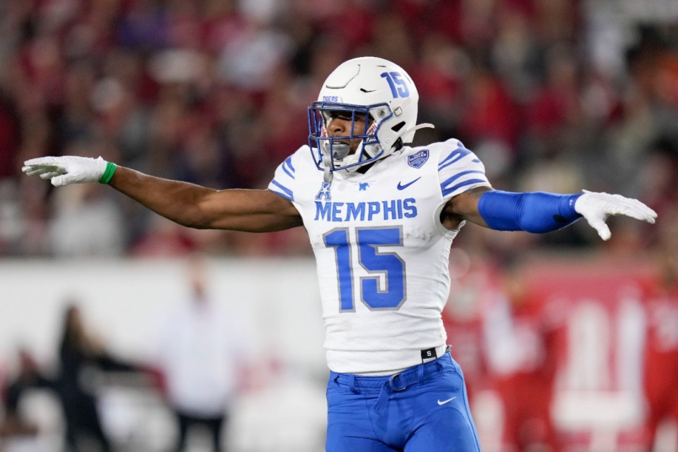 <strong>Memphis defensive back Quindell Johnson reacts after Houston placekicker Dalton Witherspoon missed a field goal-attempt during the first half of an NCAA college football game Nov. 19, 2021, in Houston.</strong> (Eric Christian Smith/AP file)