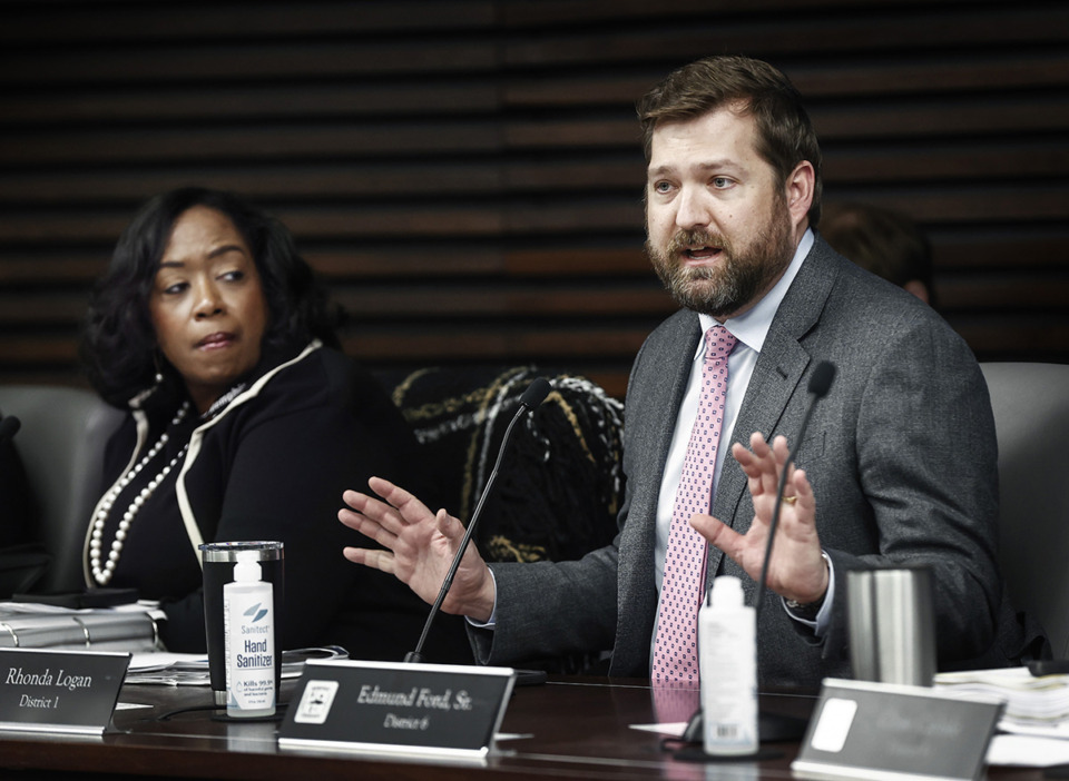 <strong>Memphis City Councilwoman Jana Swearengen-Washington (left) and Councilman Chase Carlisle attend a committee session on crime statistics Feb. 21.</strong> (Mark Weber/The Daily Memphian file)