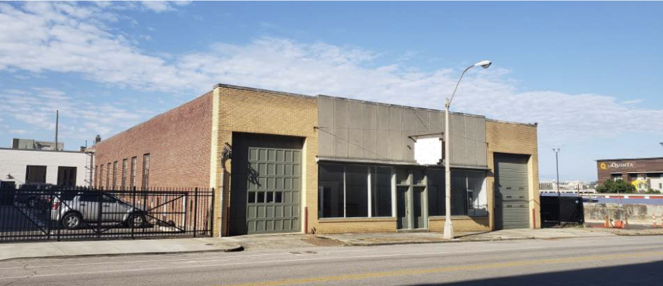 <strong>The Downtown Memphis Commission&rsquo;s Design Review Board will consider exterior renovation plans for the single-story masonry building at 405 Monroe Ave.</strong> (Screengrab)