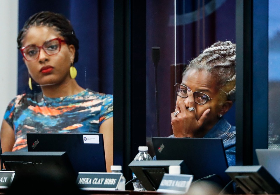 <strong>Memphis-Shelby County Schools board members Sheleah Harris (left) and Joyce Dorse Coleman (right) during a special meeting on Wednesday, July 12, 2022.&nbsp;Memphis-Shelby County Schools announced that it would continue to delay its search for a new superintendent on May 9, 2023.&nbsp;</strong>(Mark Weber/Daily Memphian file)