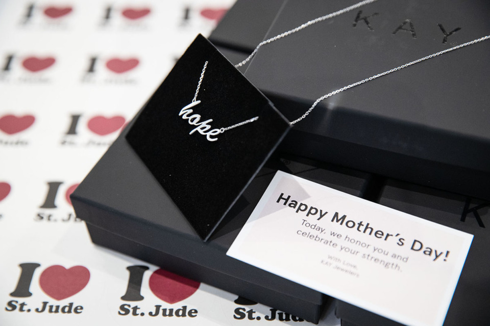 <strong>Kay Jewelers honored the mothers of pediatric patients at St. Jude Children&rsquo;s Research Hospital this Mother&rsquo;s Day with necklaces.</strong> (Courtesy Kay Jewelers)