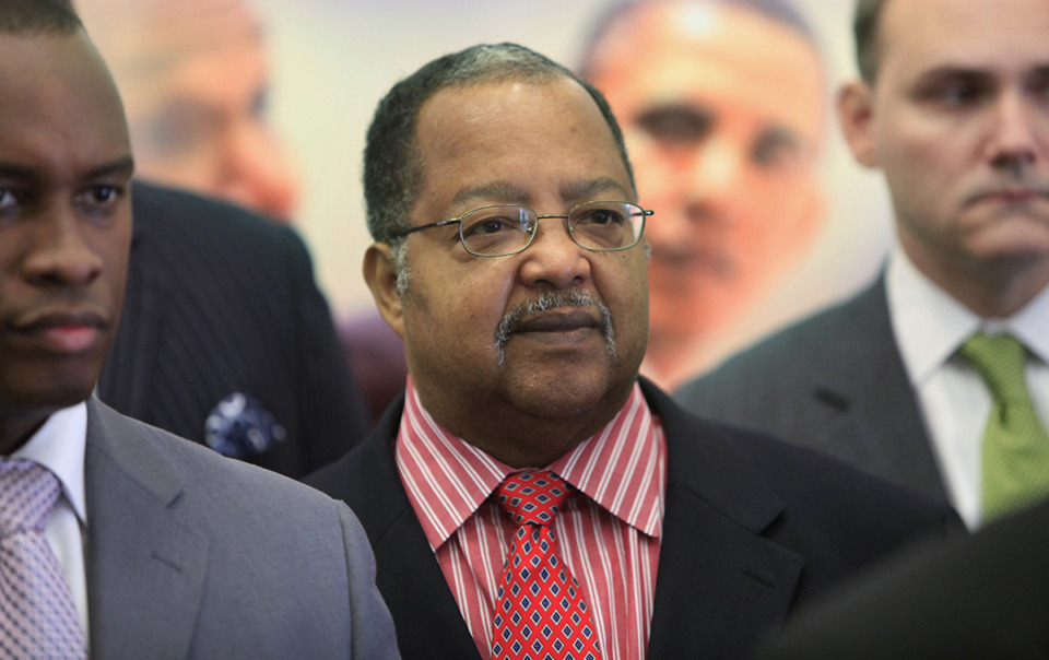 <strong>Memphis City Court Clerk Myron Lowery stands with a group of politicians and local leaders.</strong> (The Daily Memphian file)