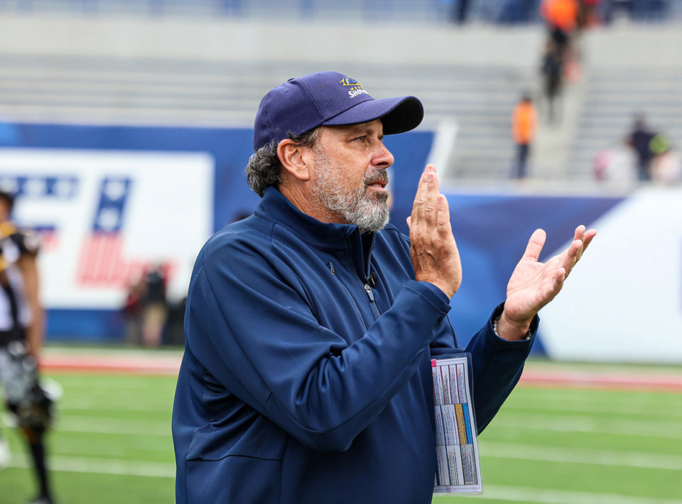 <strong>Memphis Showboats head coach Todd Haley claps during the Showboats game against Pittsburgh Maulers Saturday, May 20, at Simmons Bank Liberty Stadium.</strong> (Wes Hale/Special to The Daily Memphian)