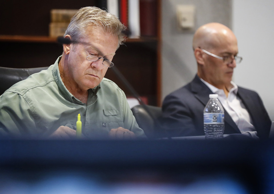 <strong>Ray Denison, left. during a DeSoto County Board of Supervisors budget meeting Aug. 22, 2022.</strong> (Mark Weber/The Daily Memphian file)
