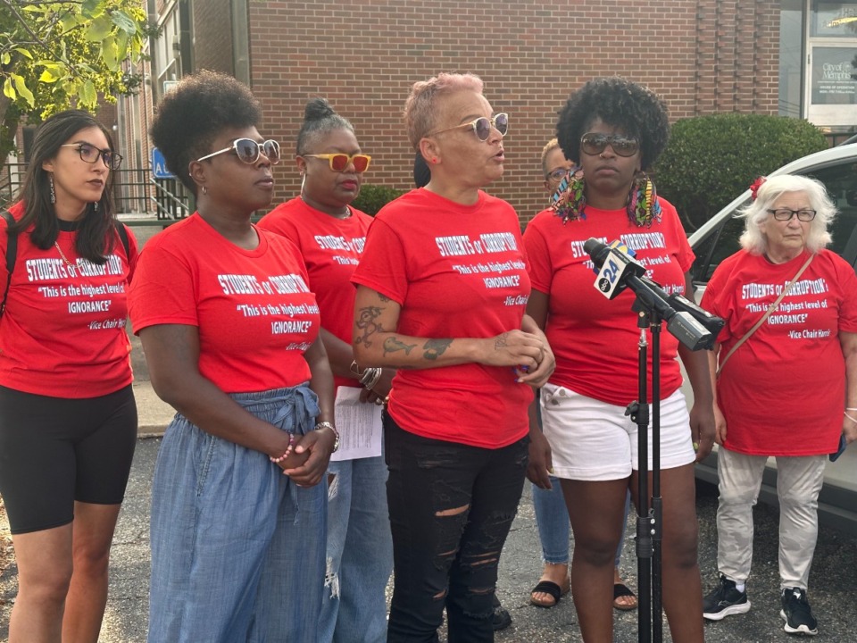 <strong>Community activists&nbsp;&mdash; including (from left) Zyana Cruz, Tikelia Rucker, Natalie McKinney, LJ Abraham, Rachael Spriggs and Susanne Jackson&nbsp;&mdash; push for transparency in the superintendent search Tuesday night after the special called board meeting was canceled.</strong> (Alicia Davidson/The Daily Memphian)