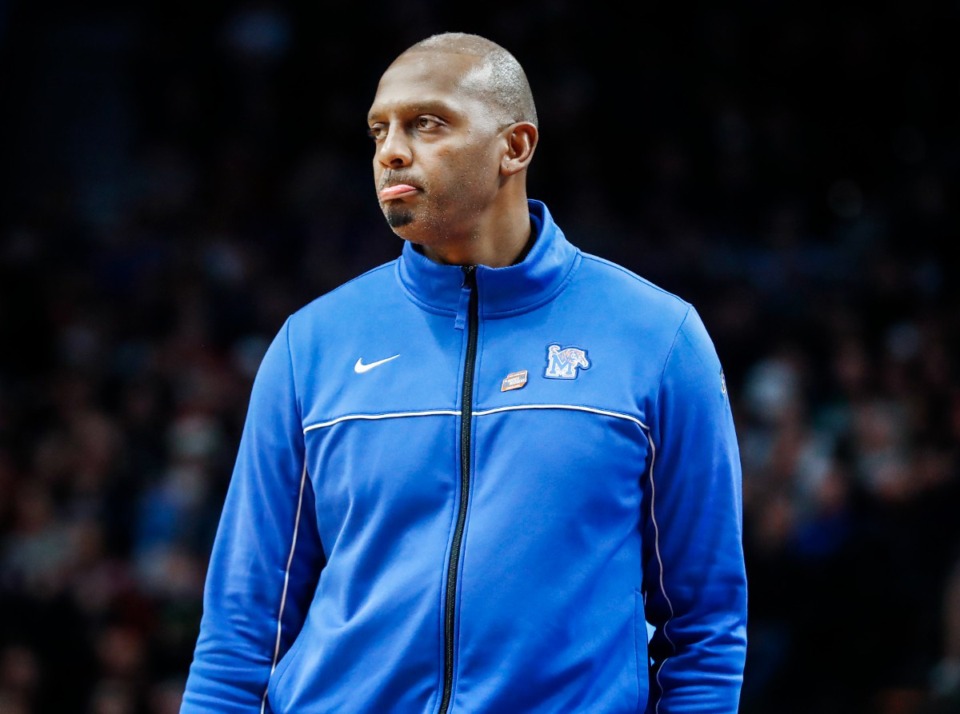 <strong>Tigers head coach Penny Hardaway on the sidelines during action against Gonzaga on Saturday, March 19, 2022 at the NCAA tournament in Portland, Oregon.</strong> (Mark Weber/The Daily Memphian file)