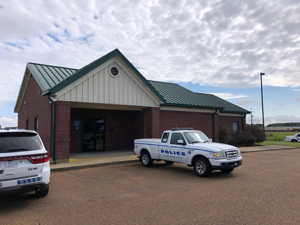 <strong>Southaven is in the process of exchanging its east precinct building (pictured) for a Silo Square lot where a new police precinct will be built.</strong> (Beth Sullivan/The Daily Memphian)