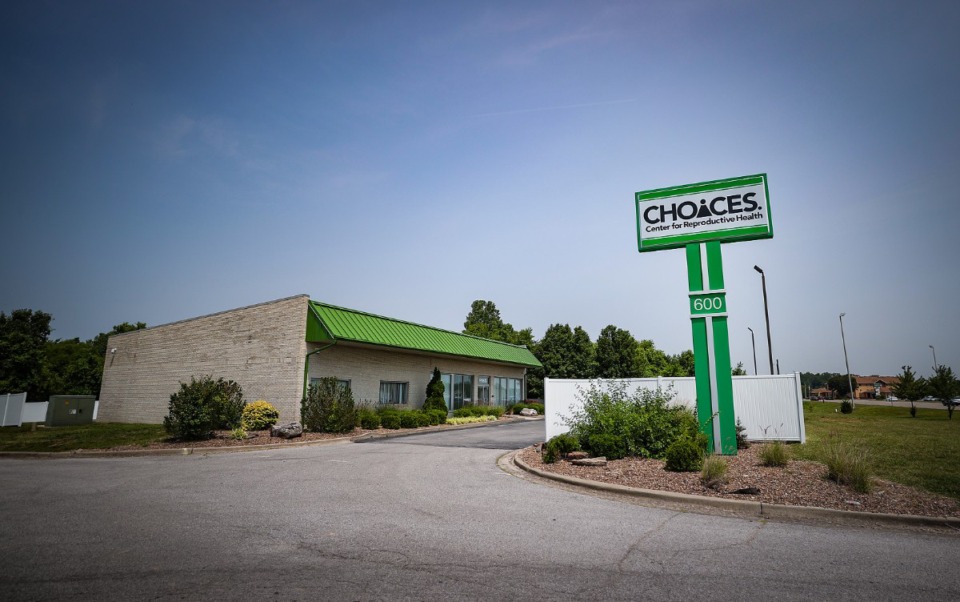 <strong>Choices in Carbondale, Illinois, is located at&nbsp;600 N. Giant City Road. Since Roe v. Wade was overturned in 2022, this clinic is the closest place to get an abortion for women in the Mid-South.</strong> (Patrick Lantrip/The Daily Memphian)