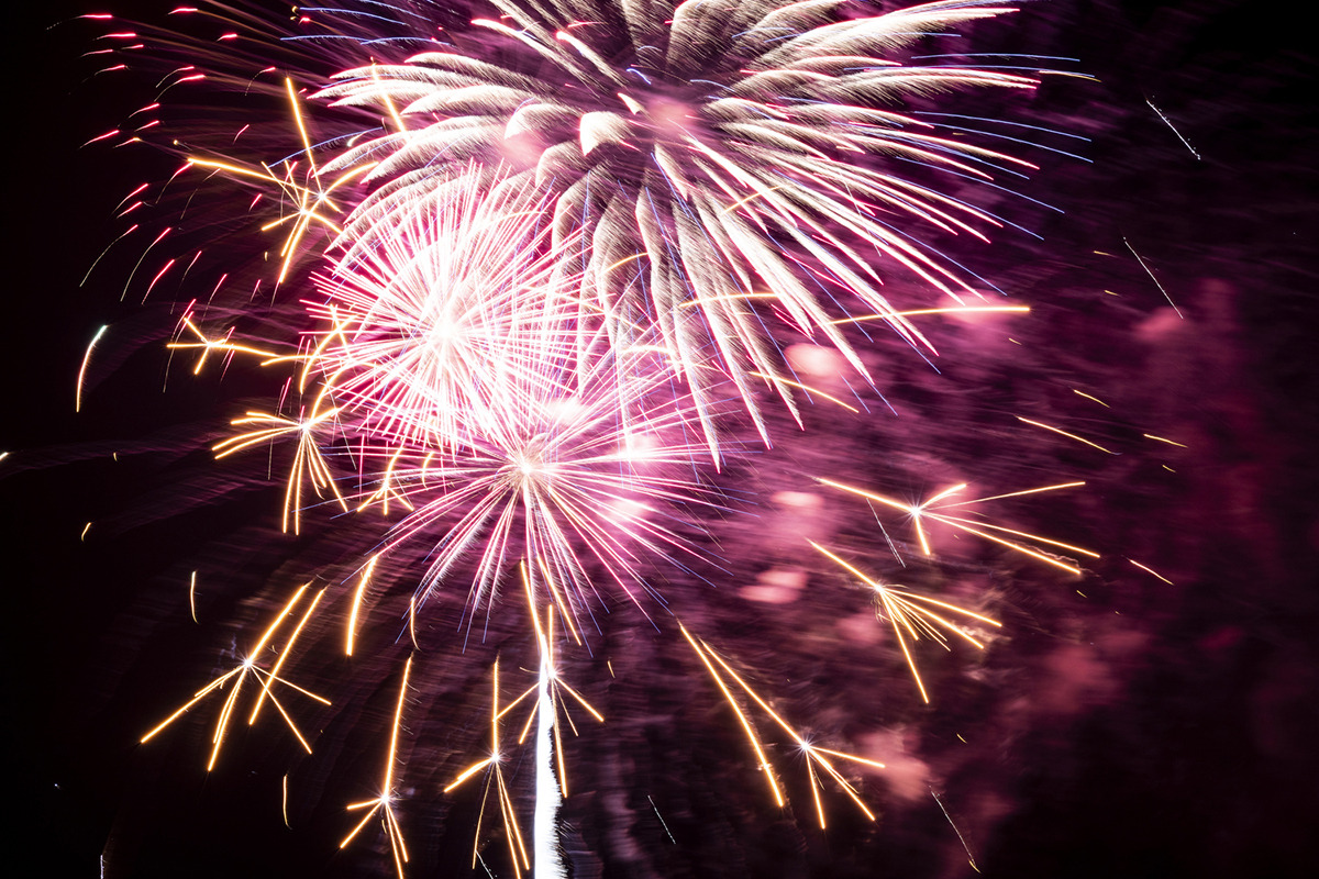 Where you can see Fourth of July fireworks displays in the suburbs