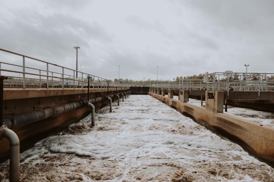 <strong>The T.E. Maxson Wastewater Treatment Facility handles wastewater from the southern part of the city of Memphis before it is discharged into the Mississippi River.</strong> (Houston Cofield/Daily Memphian file)