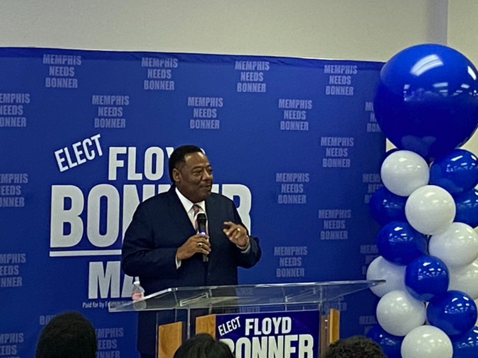 <strong>Shelby County Sheriff Floyd Bonner opened his mayoral campaign headquarters Saturday, July 22 on Poplar Avenue across from East High.</strong> (Bill Dries/Daily Memphian)