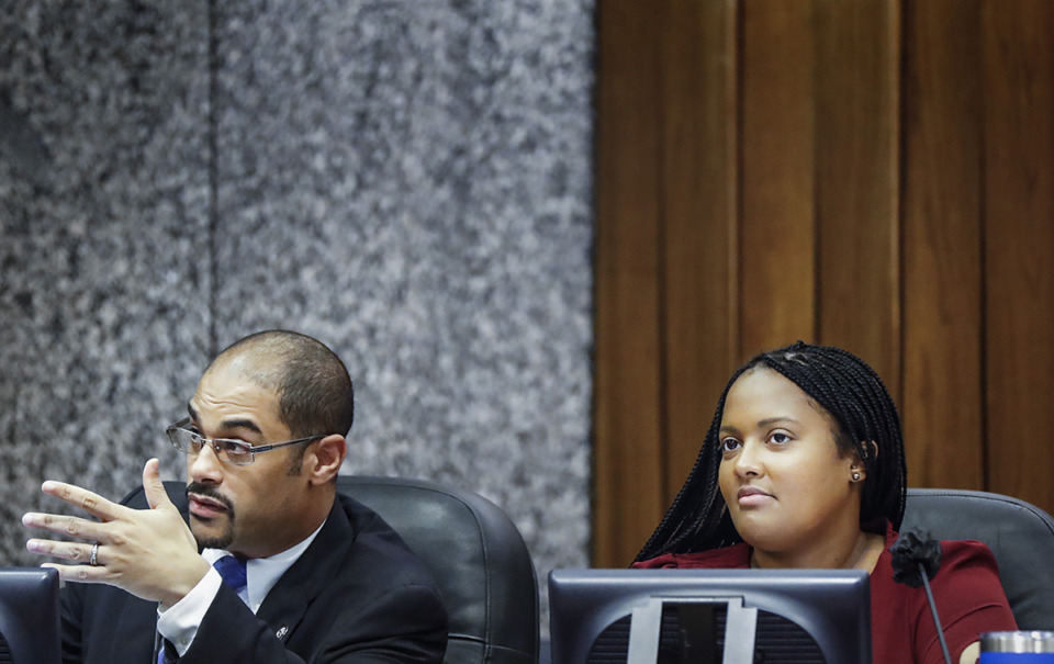 <strong>Shelby County Commissioner Britney Thornton (right) listens to fellow commissioner Edmund Ford, Jr. (left) during a meeting on Monday, Sept. 12, 2022. They, along wih Erica Sugarmon, were the three Democrats who voted against the wheel-tax hike.</strong> (Mark Weber/The Daily Memphian file)