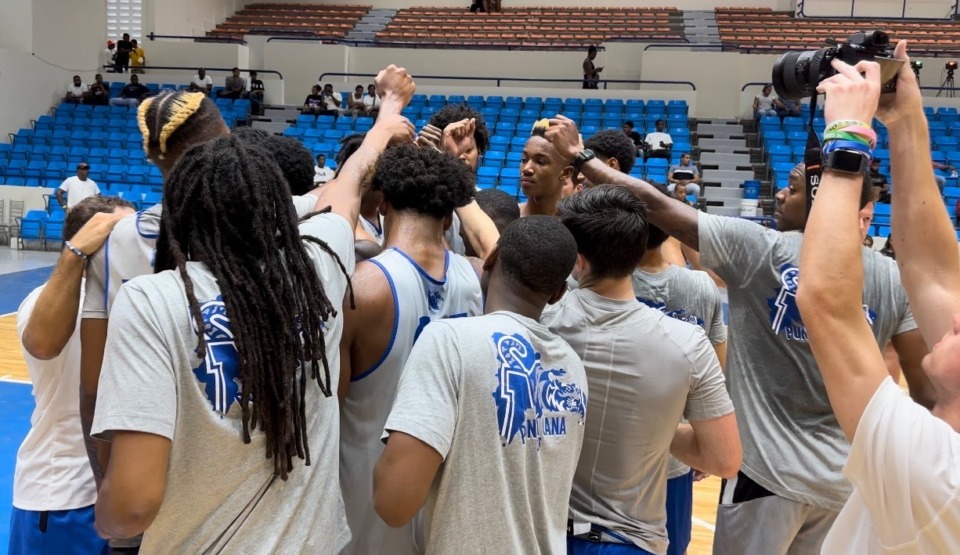 <strong>Coach Penny Hardaway&rsquo;s Memphis Tigers played the Dominican Republic Select Team, whose roster was unknown until an hour before tipoff.</strong> (Parth Upadhyaya/The Daily Memphian)