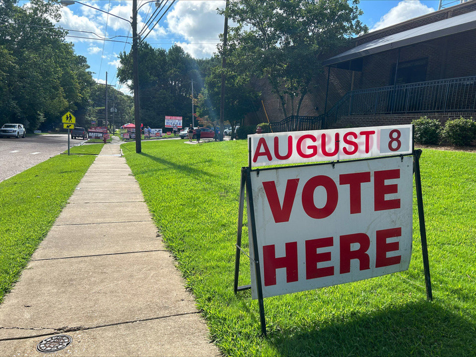 <strong>Voters cast their ballots at a Hernando polling precinct Aug. 8 in Mississippi's primary elections.</strong> (Beth Sullivan/The Daily Memphian)
