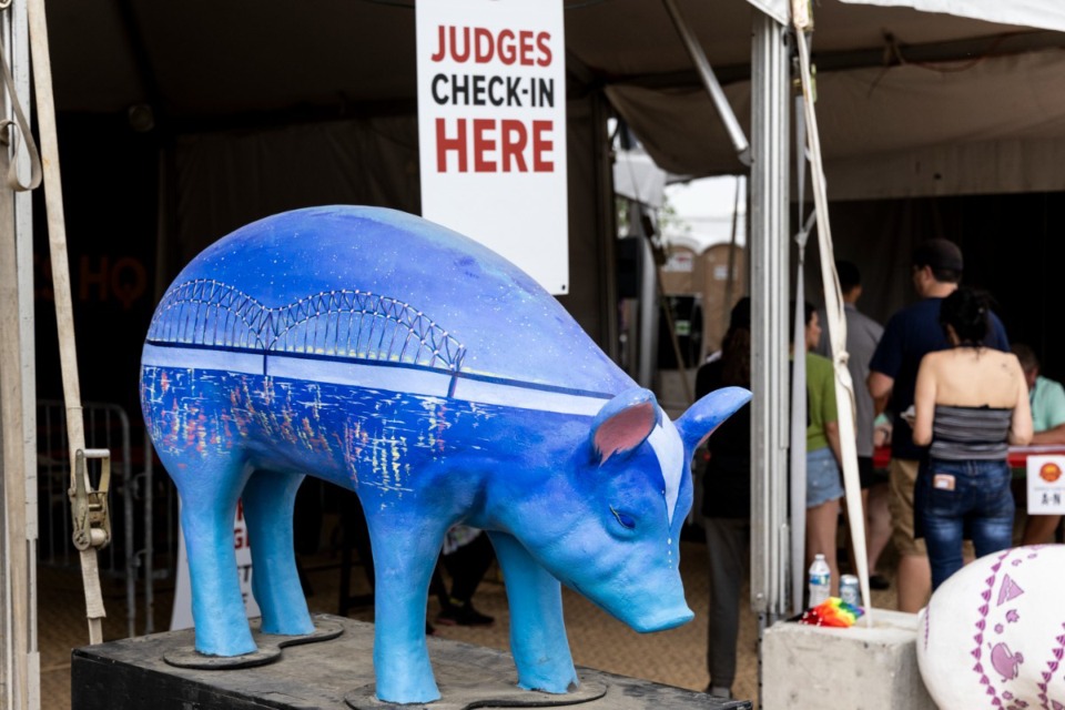 <strong>A painted pig is seen outside of the judges tent during the Memphis in May World Championship Barbecue Cooking Contest at Tom Lee Park.</strong> (Brad Vest/Special to The Daily Memphian file)