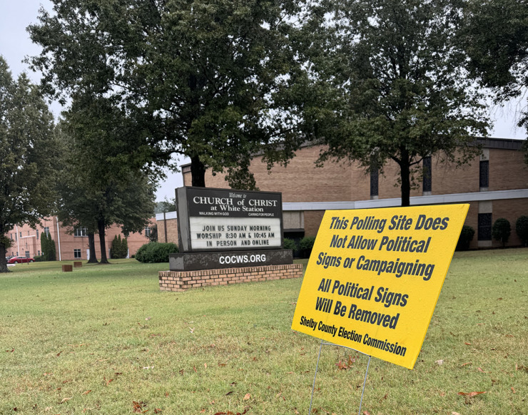 <strong>A sign at the White Station Church of Christ prohibits political signs and campaigning on the property.</strong> (Alys Drake/The Daily Memphian)