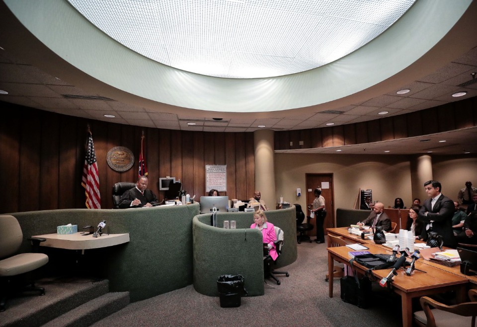 <strong>Judge Lee Coffee (left) listens to arguments by defense attorney Juni Ganguli (right) during a hearing in his court on May 30, 2019.</strong>&nbsp;(The Daily Memphian file)