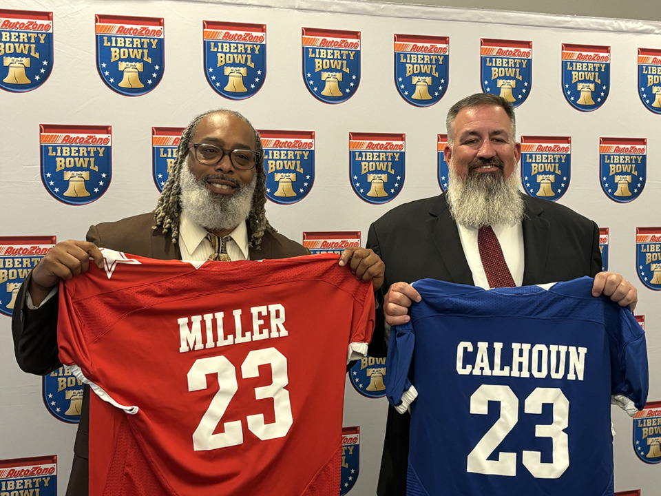 <strong>AutoZone Liberty Bowl High School All-star football coaches Cedric Miller (red team) and Slade Calhoun (blue team).</strong> (Tim Buckley/The Daily Memphian)