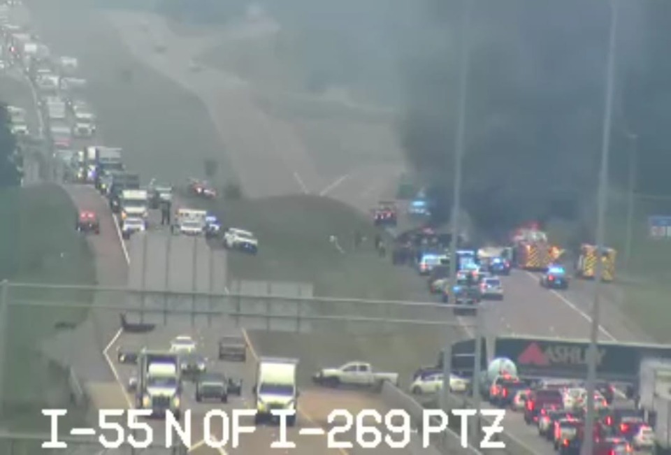<strong> A Mississippi Department of Transportation camera captured the scene of a deadly crash Wednesday, Oct. 11, on Interstate-55 in DeSoto County after a police chase from Marion, Arkansas, ended in DeSoto County.</strong> (Courtesy DeSoto County Government Facebook page)