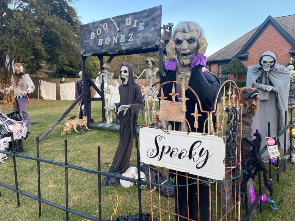 <strong>Trudy Davenport's yard at 6885 Domino Cove in Bartlett looks a lot more like a horror movie than a residence on Oct. 20.</strong> (Michael Waddell/The Daily Memphian)