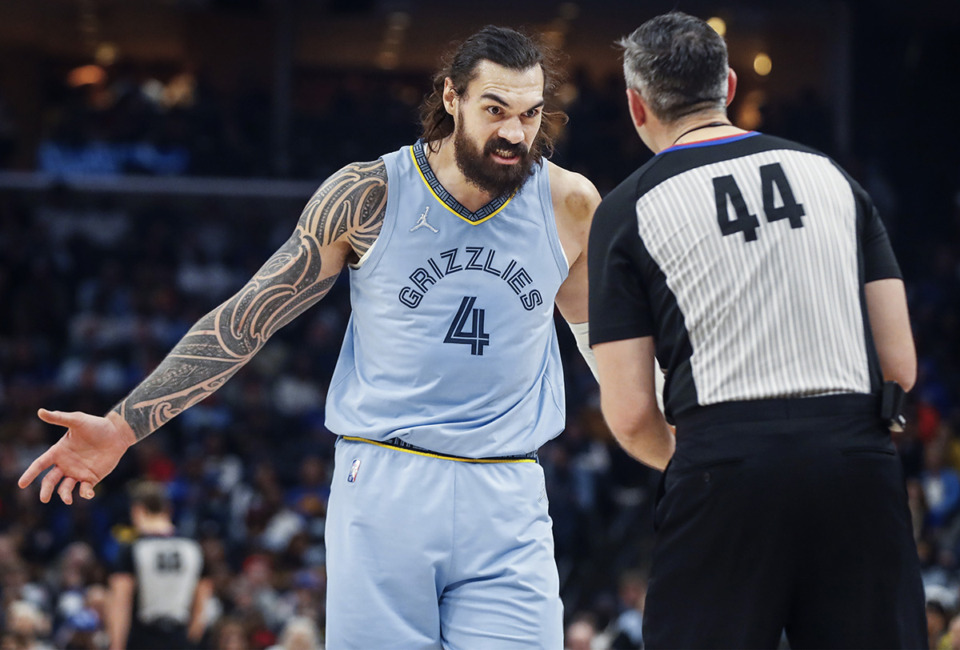 <strong>Can Memphis soften the blow of losing Memphis Grizzlies center Steven Adams for the season? Adams reacts to a foul call during action against the Golden State Warriors on Monday, March 28, 2022.</strong> (Mark Weber/The Daily Memphian file)