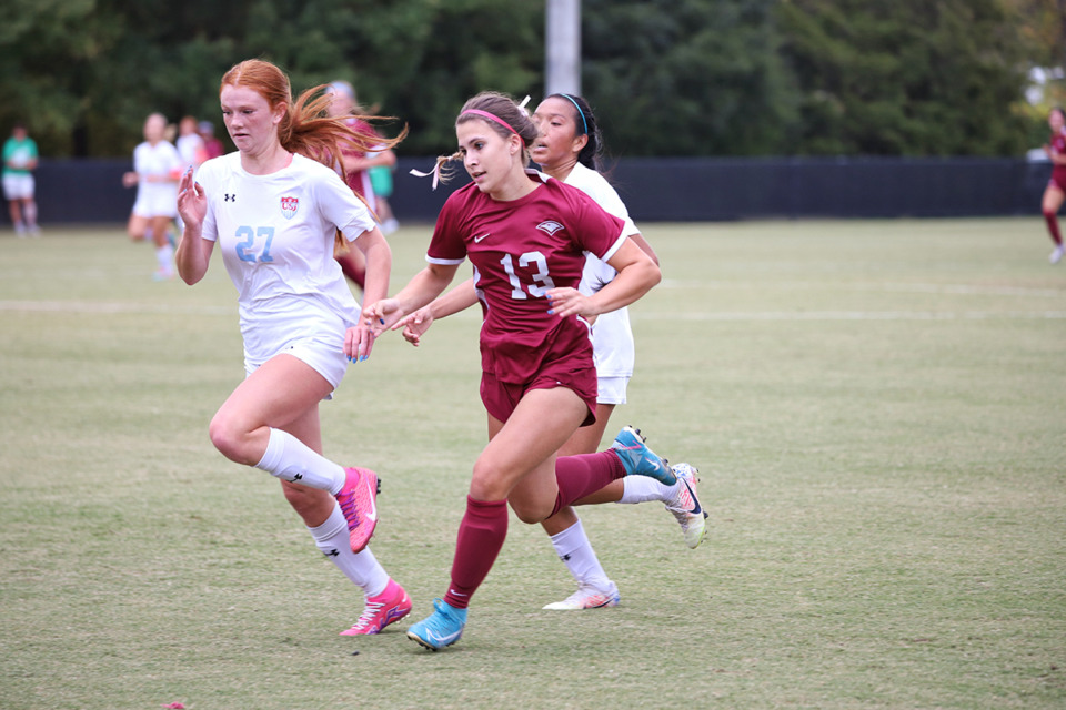 <strong>ECS senior forward Sarah Nicolas competes with the USJ players during the Eagles 3-0 state semifinal victory over USJ Oct. 26 at Chattanooga Baylor.</strong> (Tracey Simpson/Special to The Daily Memphian)