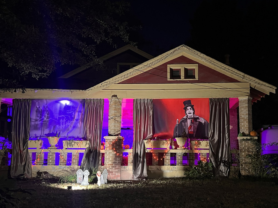 <strong>Roy Barnes&rsquo; Midtown home features Sivad-themed Halloween decor, built by his friend Stevan Lazich.&nbsp;</strong>(Courtesy Roy Barnes)