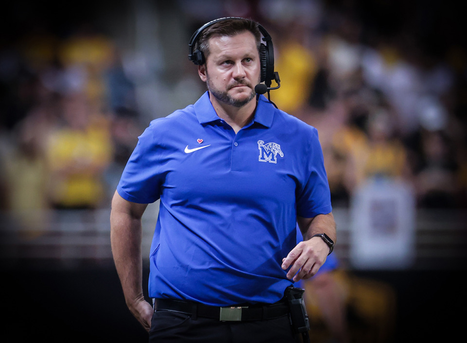 <strong>University of Memphis Tigers football head coach Ryan Silverfield watches his team take the field after a timeout during a Sept. 23 game against the University of Missouri in St. Louis.</strong> (Patrick Lantrip/The Daily Memphian file)