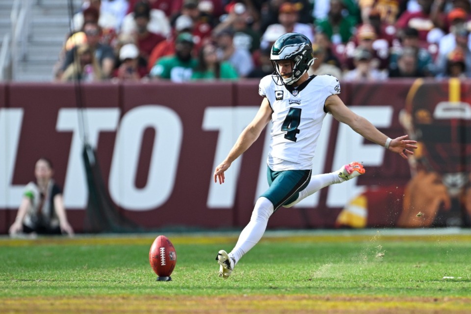 <strong>Philadelphia Eagles place kicker Jake Elliott (4) kicks the ball during the second half of an NFL football game against the Washington Commanders, Sunday, Oct. 29, 2023, in Landover, Md.</strong> (AP Photo/Terrance Williams)
