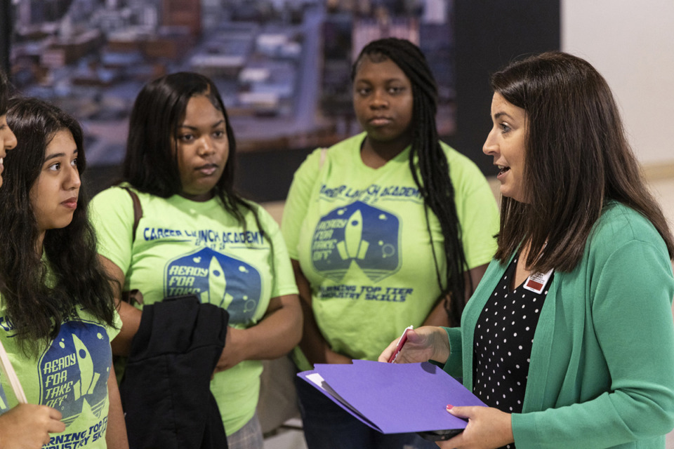 <strong>Karen Hamburger, right, talks with career-minded teenagers during an event at Methodist University Hospital held by the Memphis Medical District Collaborative partnered with Methodist Le Bonheur Healthcare for their Hire Local program.</strong> (Brad Vest/Special to The Daily Memphian)