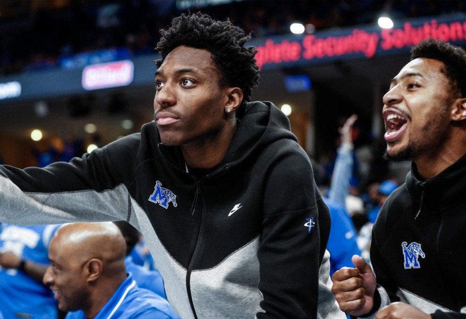 <strong>Memphis Tigers player Nae'Qwan Tomlin (left) on the bench during action against Virginia on Tuesday, Dec. 19, 2023.</strong> (Mark Weber/The Daily Memphian)