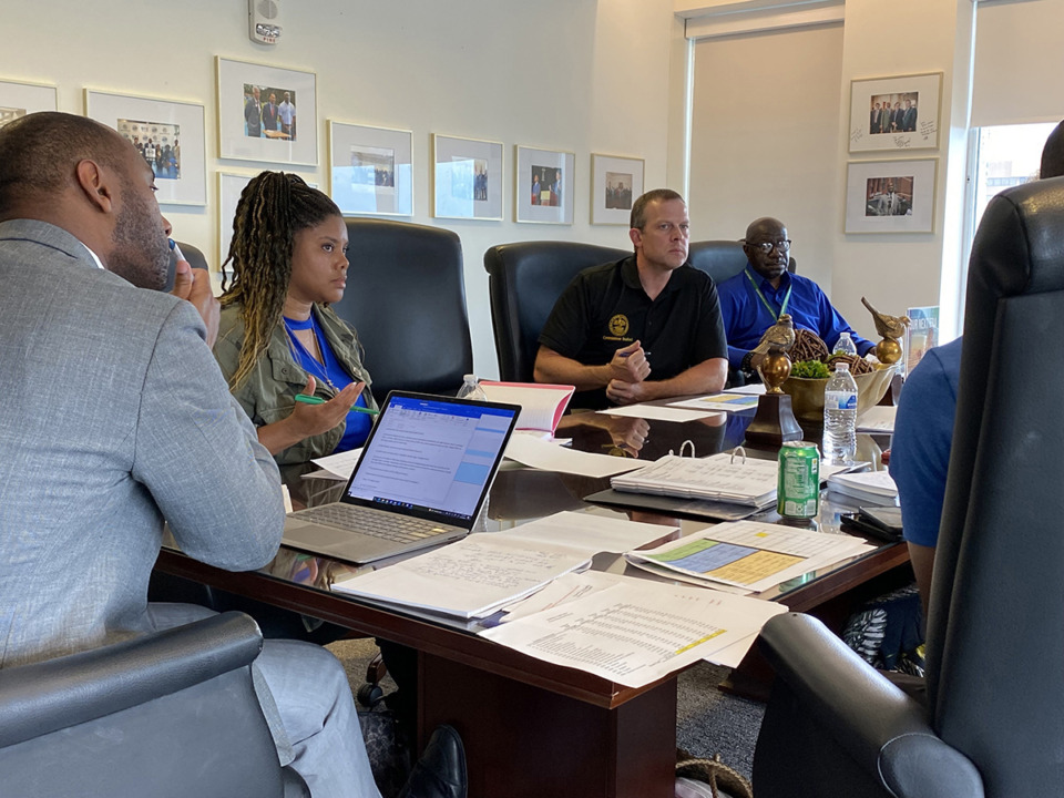<strong>Shelby County Commissioners Miska Clay Bibbs (second from left) and David Bradford (third from left) listen as Commission Chairman Mickell Lowery makes a point during the June 11 meeting on the county budget.</strong> (Bill Dries/The Daily Memphian file)