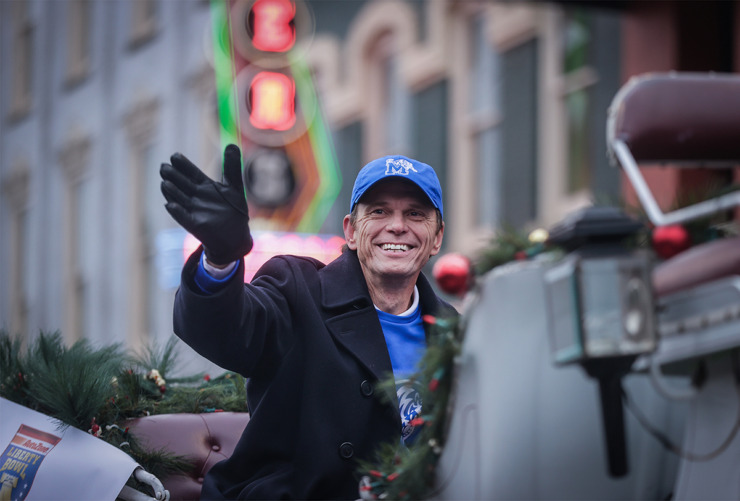 <strong>University of Memphis president Bill Hardgrave waves to the crowd during the AutoZone Liberty Bowl Parade on Beale Street Dec. 28, 2023.</strong> (Patrick Lantrip/The Daily Memphian)