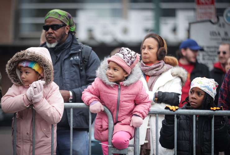 <strong>Young parade goers watch the AutoZone Liberty Bowl Parade on Beale Street Dec. 28, 2023.</strong> (Patrick Lantrip/The Daily Memphian)