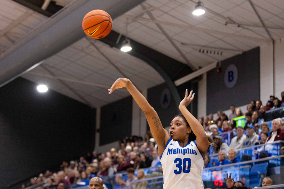 <strong>Alasia Smith (in a file photo)&nbsp;led the team with her fifth double-double of the year and 33rd of her career.</strong> (Ryan Beatty/Special to The Daily Memphian)