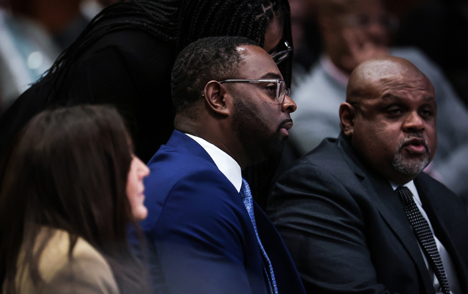 <strong>Memphis city attorney Tannera Gibson whispers in the ear of Mayor Paul Young during a Jan. 9 Memphis City Council meeting.</strong> (Patrick Lantrip/The Daily Memphian)