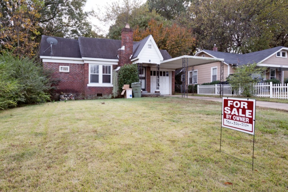 <strong>Home sales in the Memphis area were down 22% from the previous year, according to a Memphis Area Association for Realtors report.</strong>&nbsp;(The Daily Memphian file)
