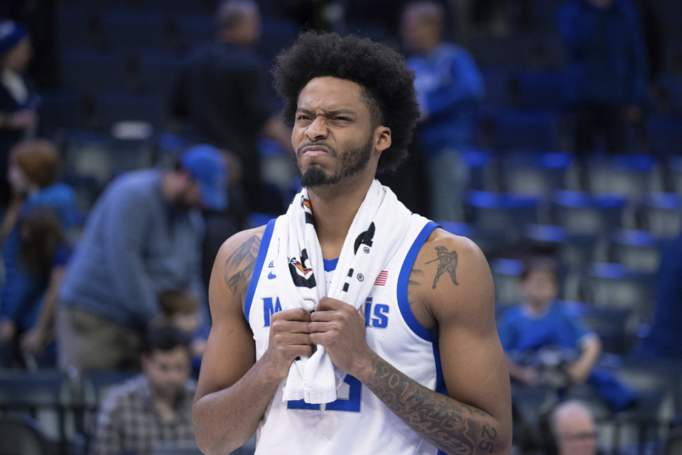 <strong>Memphis guard Jayden Hardaway reacts to the team's loss to South Florida in an NCAA college basketball game Thursday, Jan. 18, 2024, in Memphis.</strong> (Nikki Boertman/AP Photo)