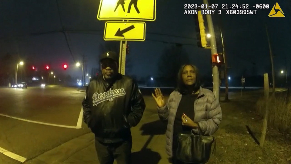 <strong>At the corner of Ross and Raines roads Jan. 7, 2023, law enforcement officers tell Rodney and RowVaughn Wells their son Tyre Nichols has been taken to a hospital.</strong> (Screenshot)