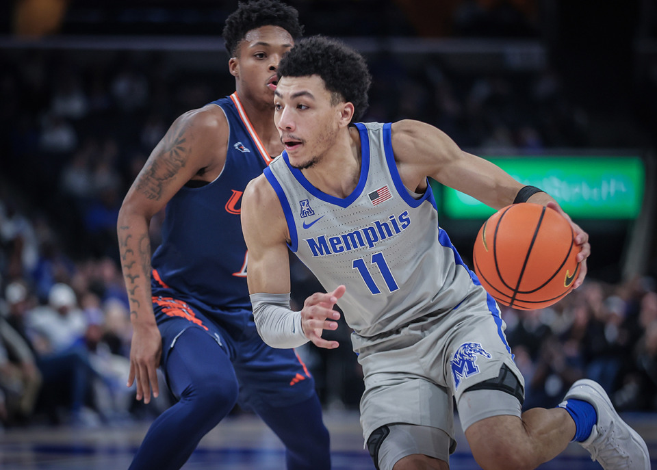 <strong>University of Memphis guard Jahvon Quinerly, 11, brings the ball up the court during a Jan. 10 game against UTSA.</strong> (Patrick Lantrip/The Daily Memphian)