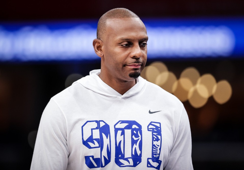 <strong>University of Memphis coach Penny Hardaway reacts to call during a Feb. 3 game against Wichita State.</strong> (Patrick Lantrip/The Daily Memphian)