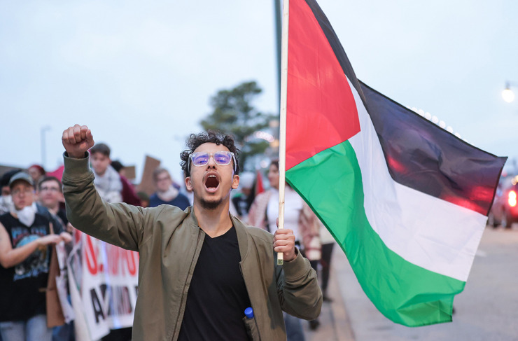 <strong>Abdallah, who only agreed to give his first name, leads chants with other activists at the conclusion of a pro-Palestinian protest that shut the Interstate 40 bridge over the Mississippi River Feb. 3.</strong> (Patrick Lantrip/The Daily Memphian)
