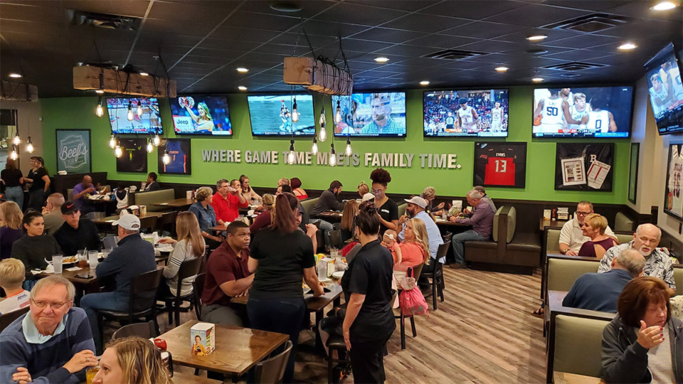 <strong>Beef &lsquo;O&rsquo; Brady&rsquo;s, a family sports restaurant, eyes Memphis for expansion.</strong> (Courtesy Cassidy Small)