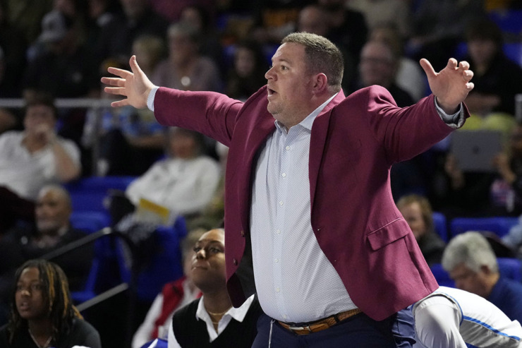 <strong>Bartlett head coach Wesley Shappley directs his players during the second half of the Class 4A championship basketball game against Bradley Central March 9 in Murfreesboro, Tenn.</strong> (Mark Humphrey/Special to The Daily Memphian)