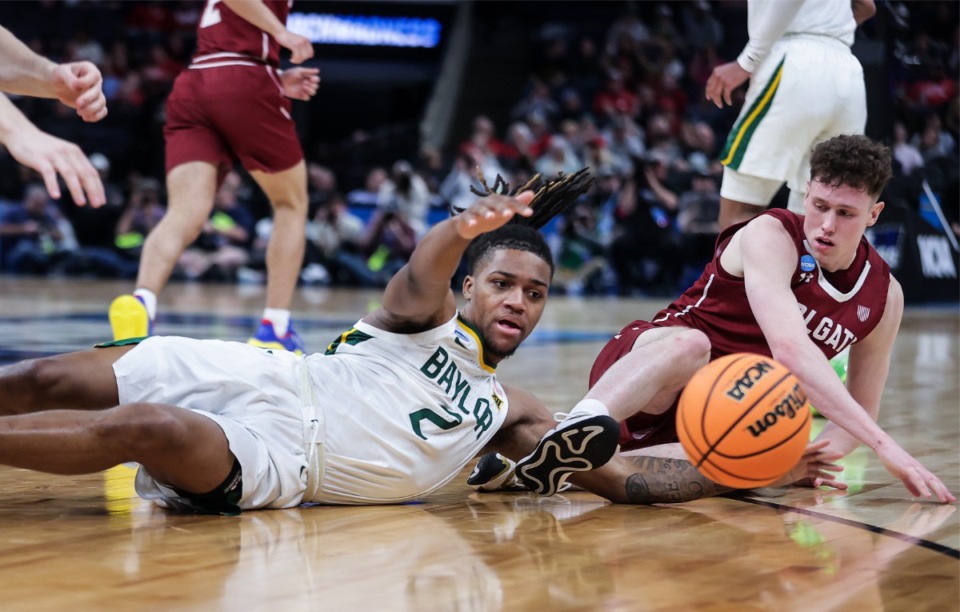 <strong>Baylor guard Jayden Nunn (2) dives for loose ball during a first round NCAA Tournament game against Colgate in the FedExForum.</strong> (Patrick Lantrip/The Daily Memphian)