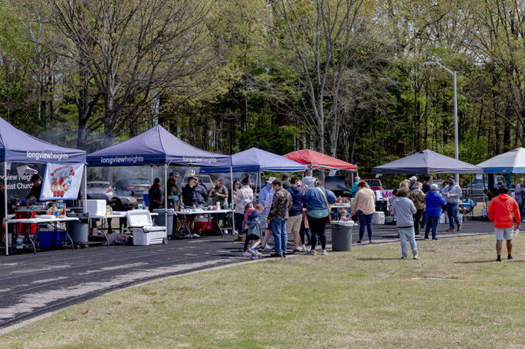 <strong>People mill about the DeSoto County Wings and Ribs Festival in Olive Branch April 6.</strong> (Ziggy Mack/Special to The Daily Memphian)